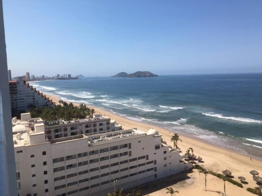Beautiful 3 Bedroom, Fully Furnished, On The Beach ماساتلان المظهر الخارجي الصورة