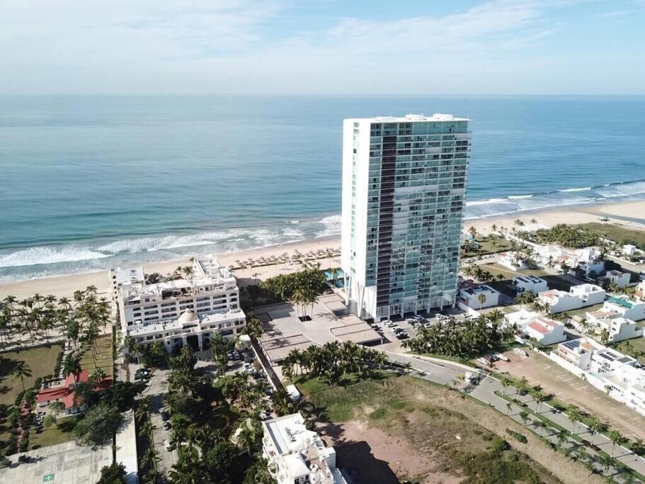 Beautiful 3 Bedroom, Fully Furnished, On The Beach ماساتلان المظهر الخارجي الصورة